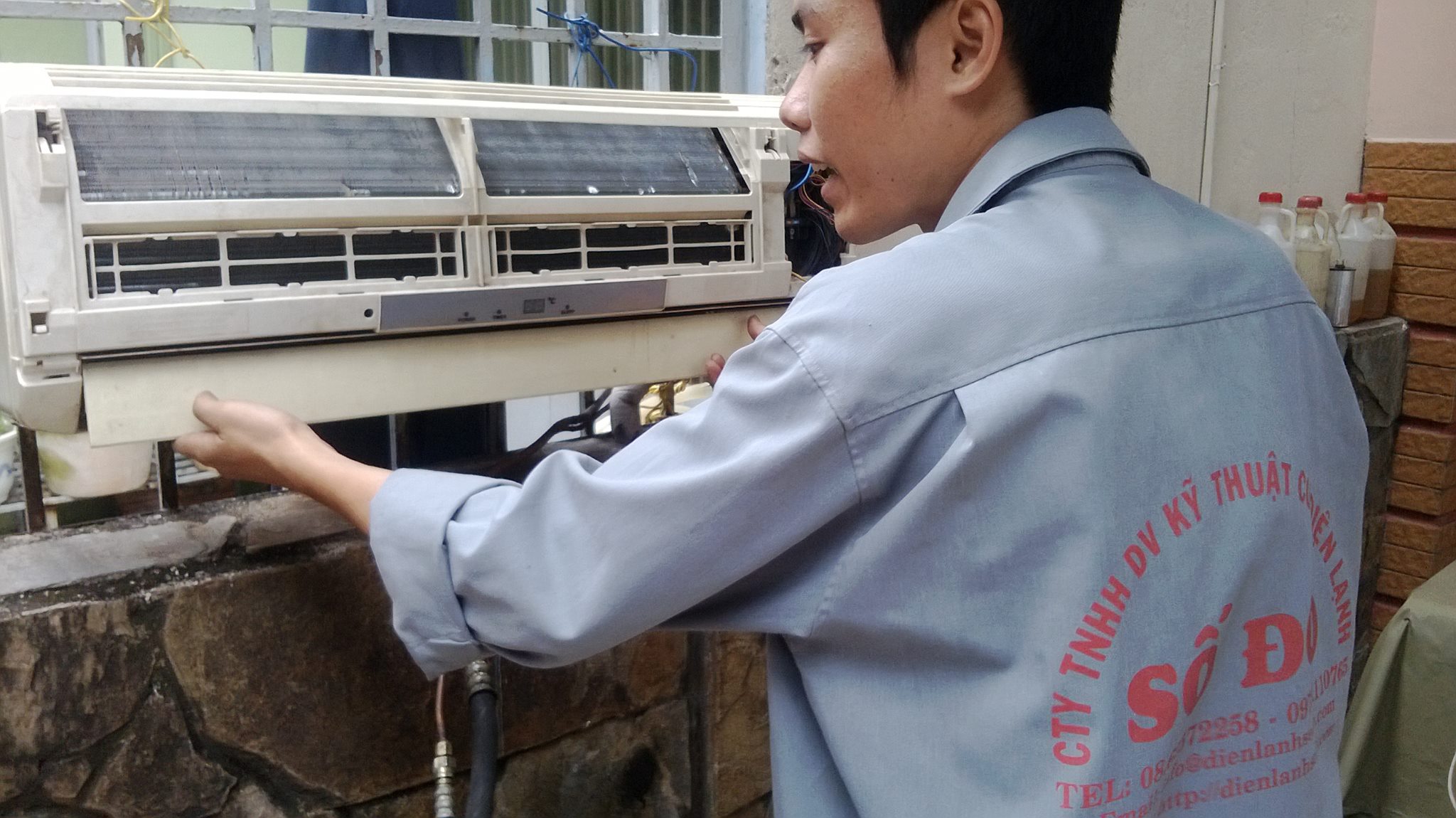 Sửa chữa máy lạnh quận Tân Bình