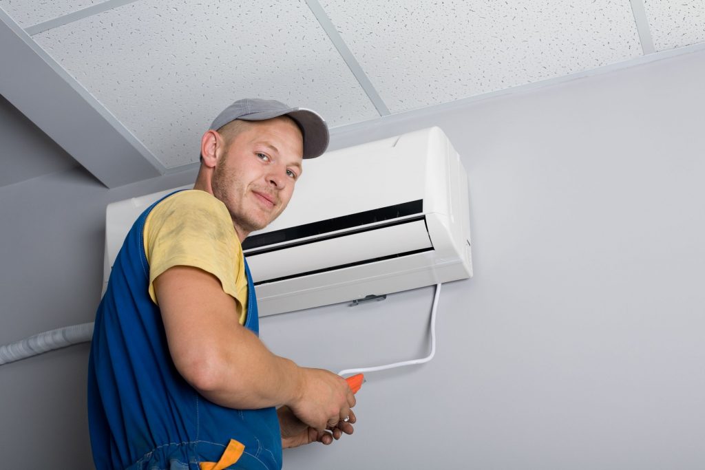 Máy lạnh bị hư và những lỗi thường gặp