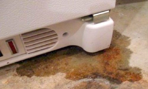tủ lạnh Samsung bị chảy nước